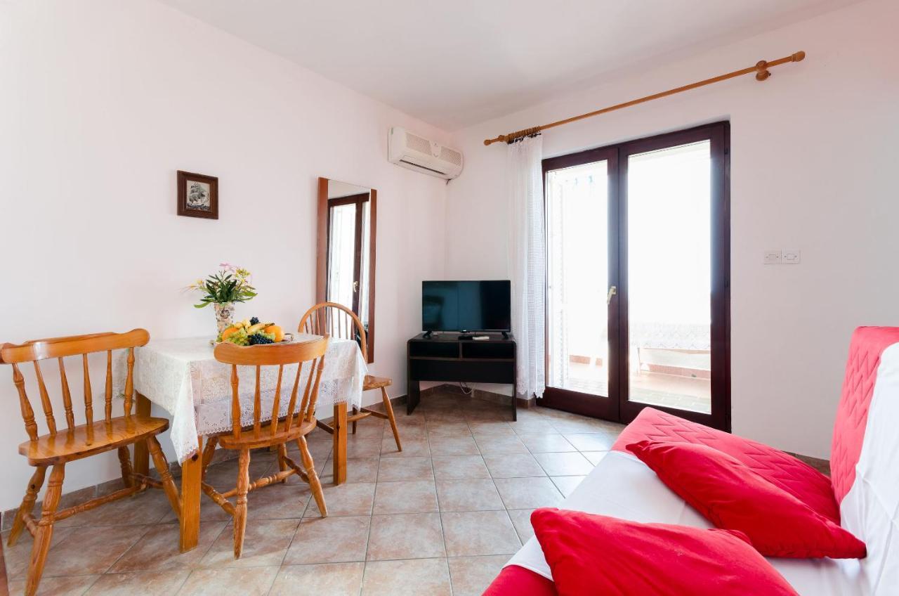 Apartments Sime Lopar Phòng bức ảnh